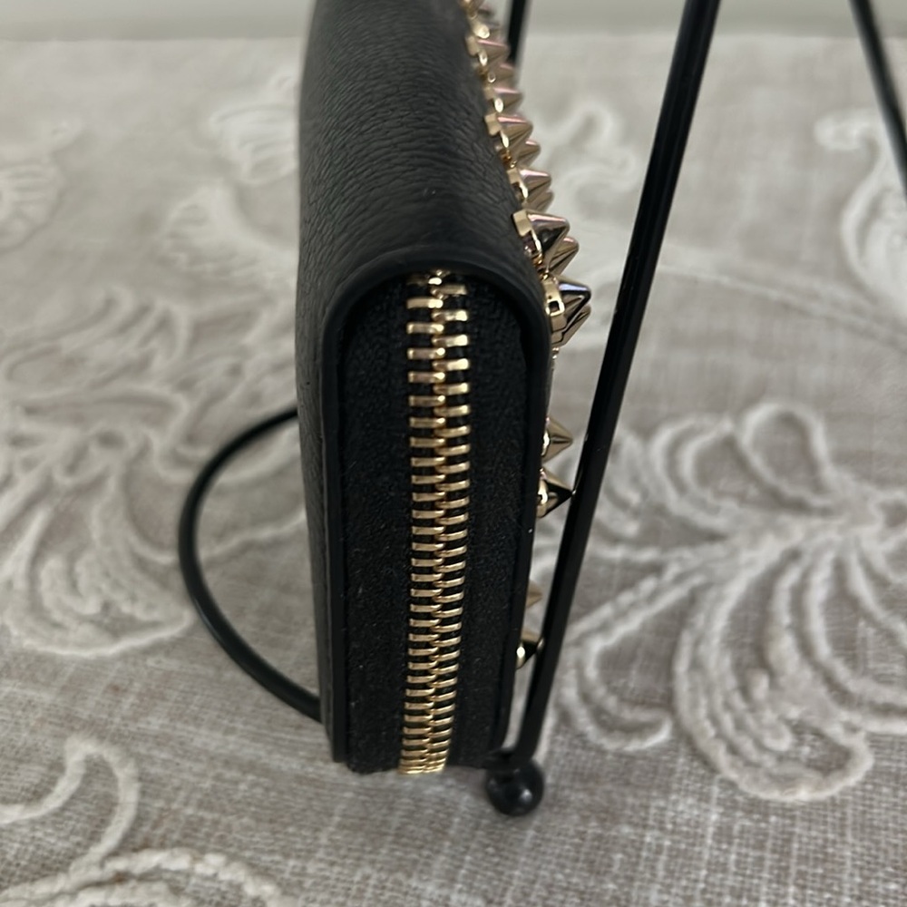 Christian Louboutin Authentic Panettone Studded Black Leather Wallet - Picture 11 of 16